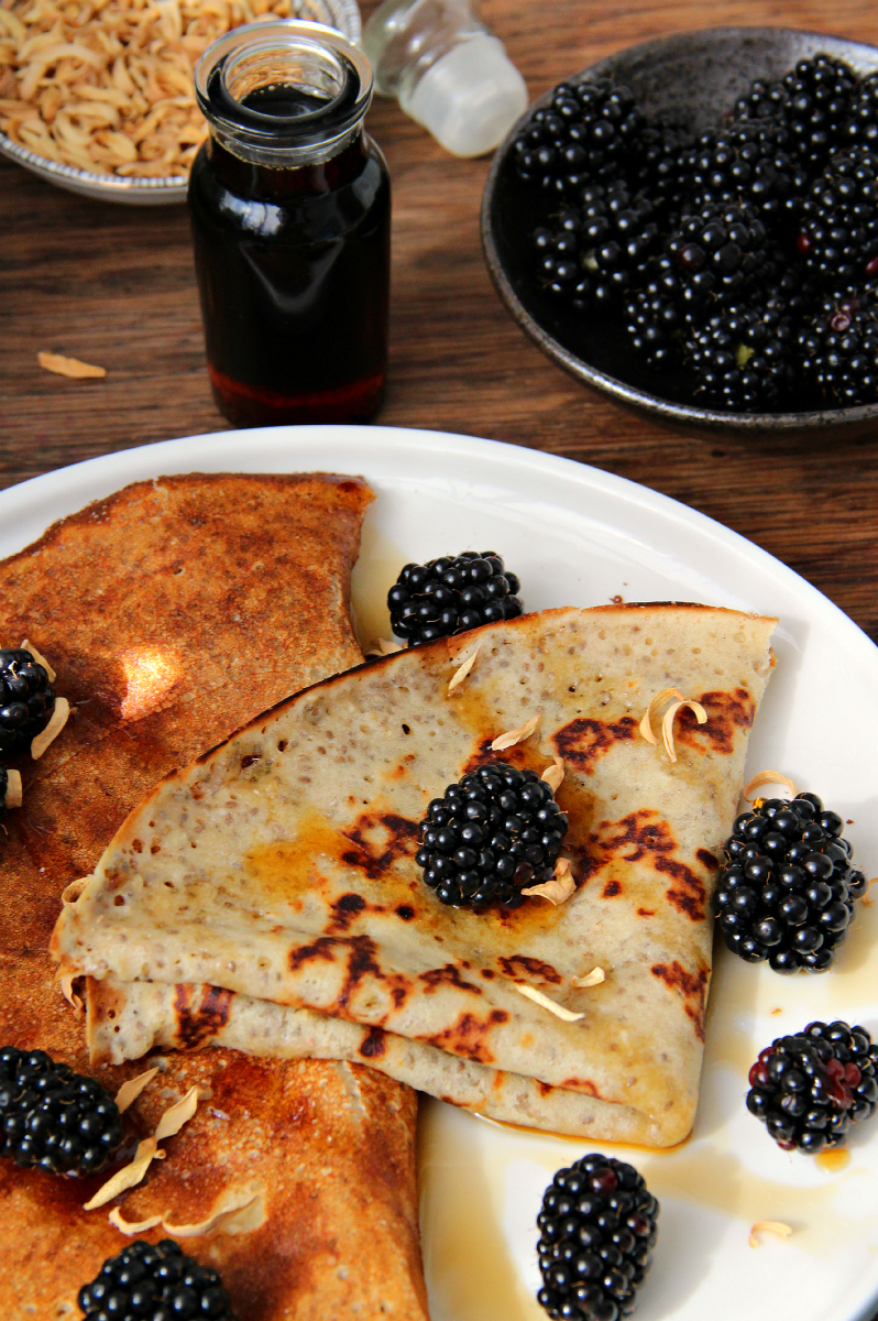 Vegan Beer Pancakes & Blackberries - The Vegan Eskimo