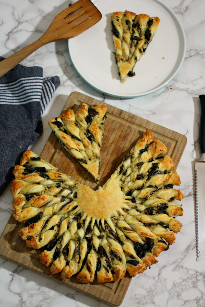 Vegan Mushroom Quiche Tarte Soleil - The Vegan Eskimo