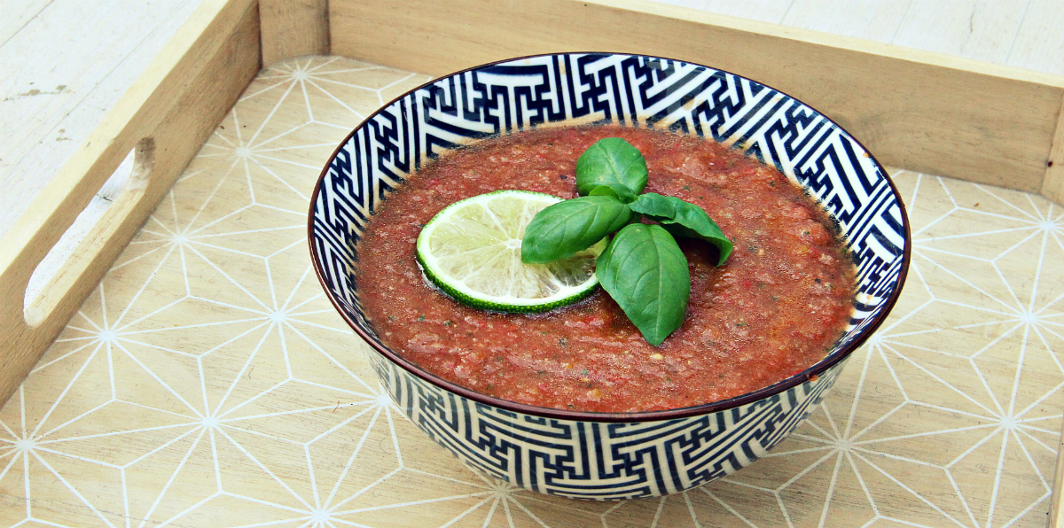 Raw Vegan Gazpacho Soup - The Vegan Eskimo