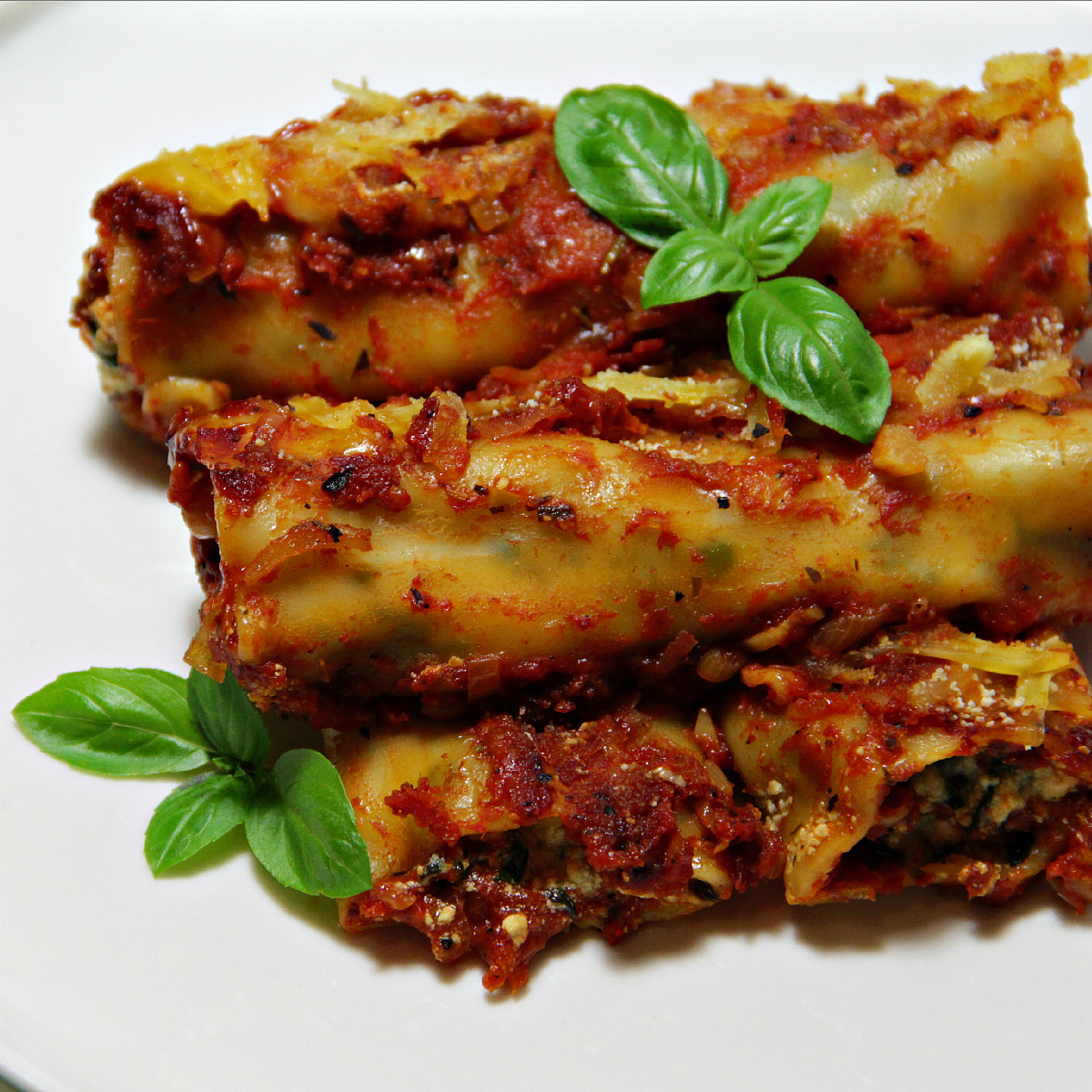 Vegan Spinach 'Ricotta' Cannelloni - The Vegan Eskimo