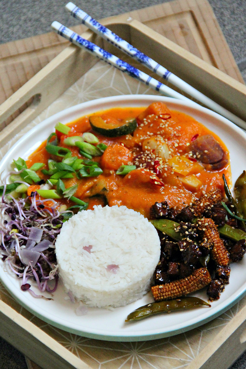 Vegan Sweet & Sour Sauce with Tofu & Veg - The Vegan Eskimo