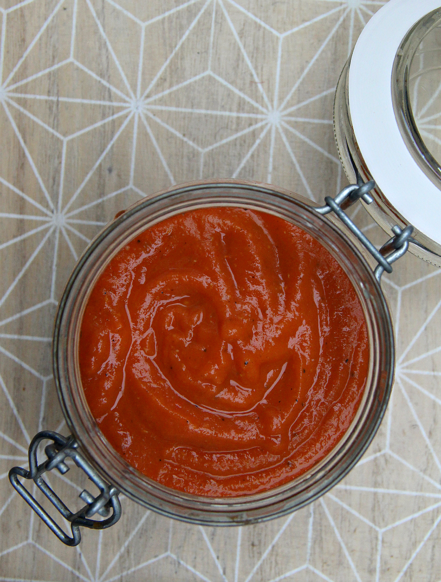 Homemade Tomato Ketchup - The Vegan Eskimo
