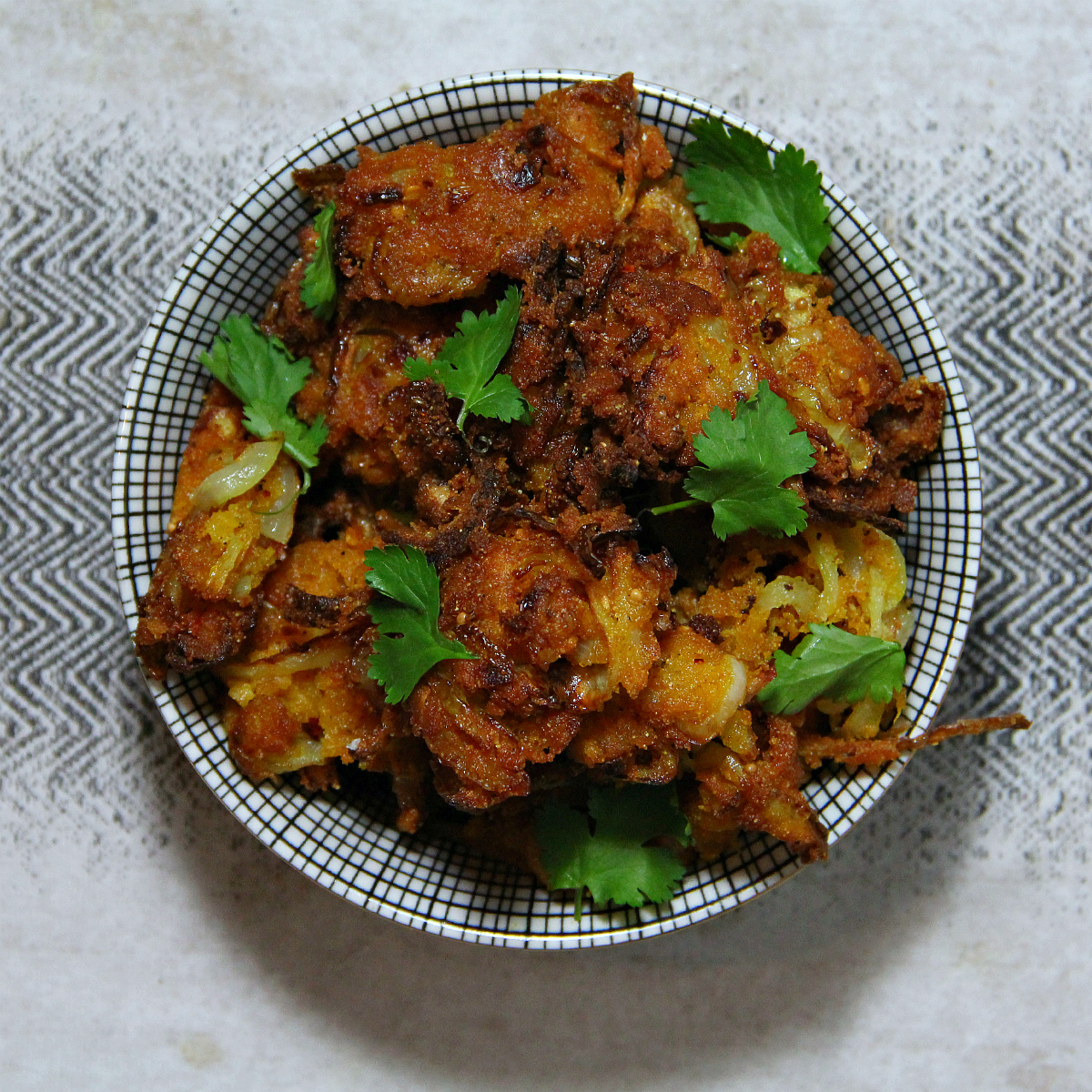 Vegan Corn Flour Onion Bhajis - The Vegan Eskimo