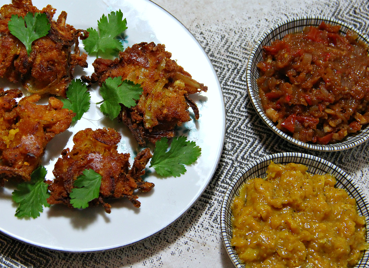 Vegan Corn Flour Onion Bhajis - The Vegan Eskimo