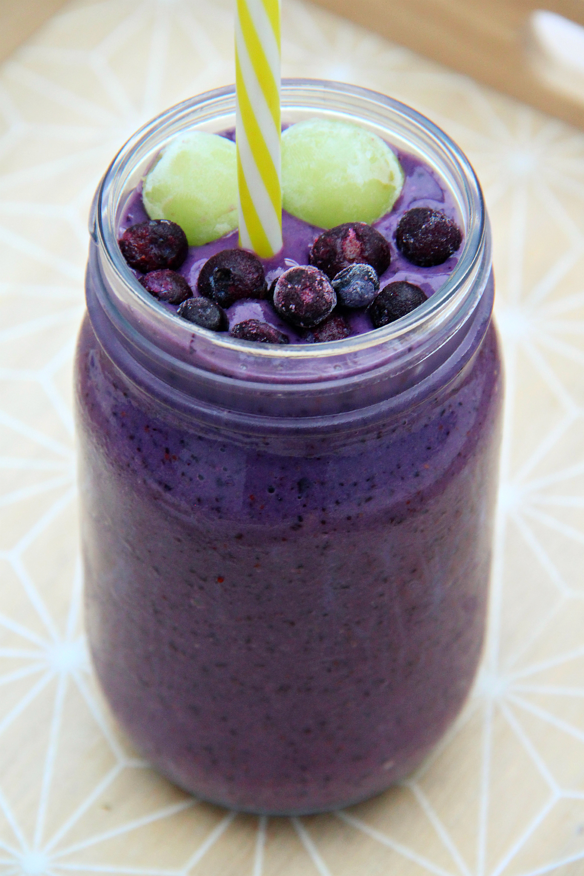 Purple Wild Blueberry Smoothie - The Vegan Eskimo